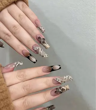 ネイル 石田 恵美のネイルデザイン