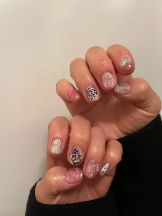 ネイル 8113 海外/y2k/韓国のネイルデザイン