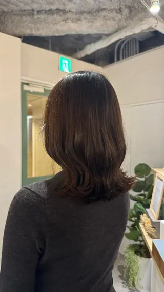ミディアム カラー い な み ま なのヘアスタイル