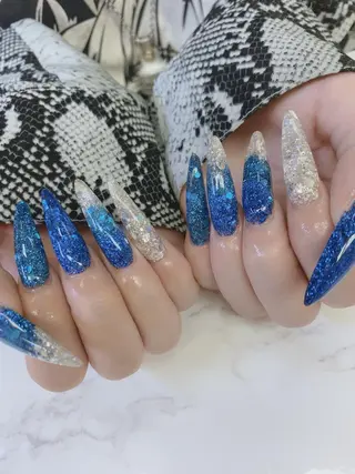 ロング JNA認定講師🌸 RIEのネイルデザイン