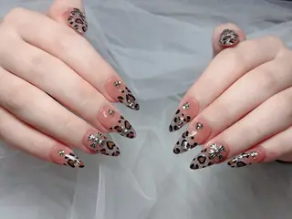 ネイル Aimee Nail Studioのネイルデザイン