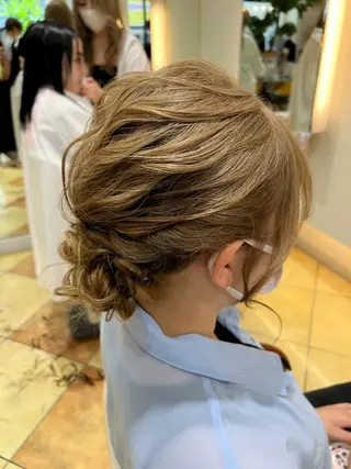 ミディアム カラー ヘアアレンジ 天野 直美のヘアスタイル