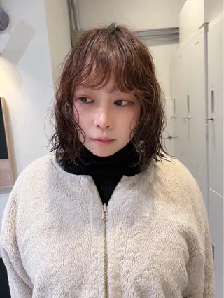 セミロング LOREN＋透明感 オリーブhirokoのヘアスタイル