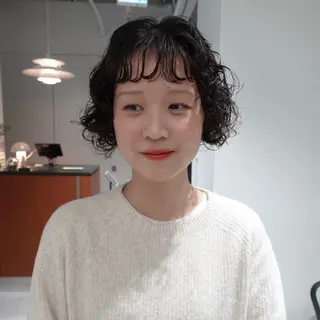 ショート パーマ ヘアアレンジ 🌐サトウ リョウ🌐のヘアスタイル