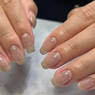 ネイル sol所属・sol. ¨̮ 𓇼 yunaのネイルデザイン