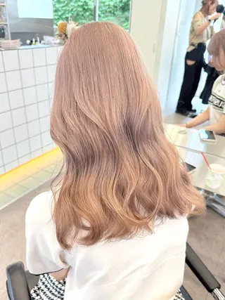 セミロング カラー ヘアアレンジ ブリーチカラー💫 Miku🫶🏻のヘアスタイル