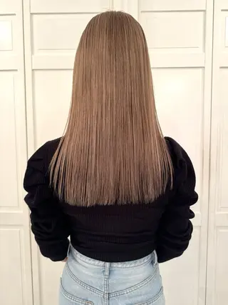 カラー ブリーチカラー🎀 韓国風/寺門美優のヘアスタイル