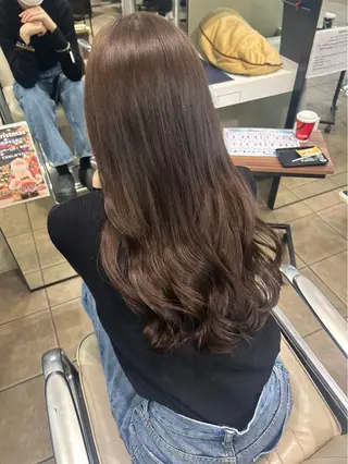 ロング カラー uni 江坂🦋 木下風子のヘアスタイル