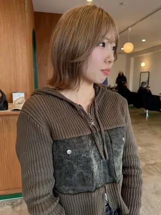 ショート 【レイヤー/透明感/ ハイトーン】Rionのヘアスタイル