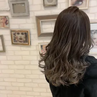 セミロング ému エミュ　hair &spa所属・近藤 みゅうまのヘアスタイル