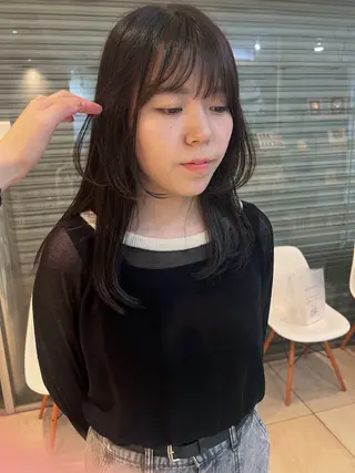 セミロング リリカ🐈‍⬛ブリー チカラー/上永谷のヘアスタイル