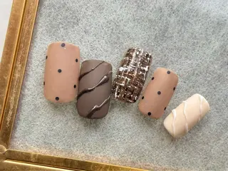 ネイル カネマル ユウナのネイルデザイン
