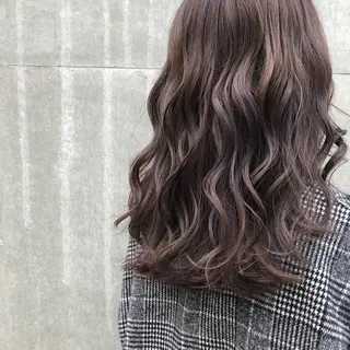 セミロング テラダ ココロのヘアスタイル