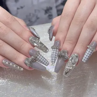 ネイル Queens ゲンのネイルデザイン