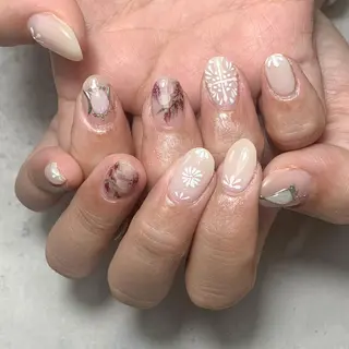 ネイル atelier FIORITURA所属・FIORITURA aiのネイルデザイン