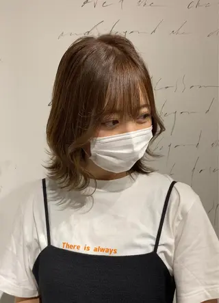 ミディアム 鳴海 稜真のヘアスタイル