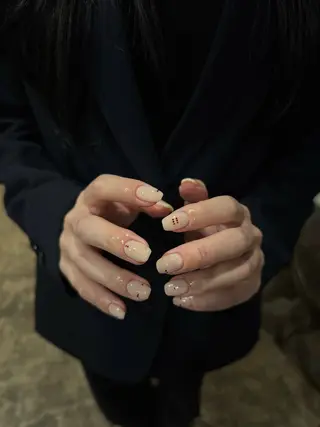 ネイル handsome所属・miura ichikaのネイルデザイン