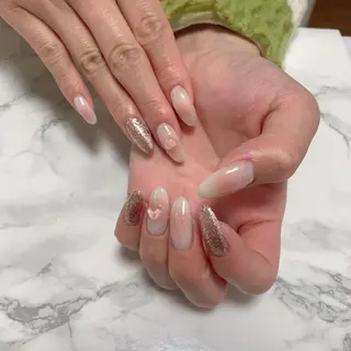 ネイル はな💎ネイル ワンホン、長さ出しのネイルデザイン