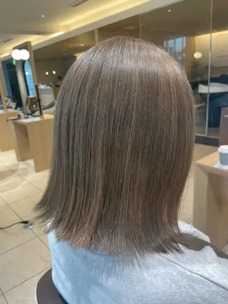 カラー 畠山 莉緒のヘアスタイル