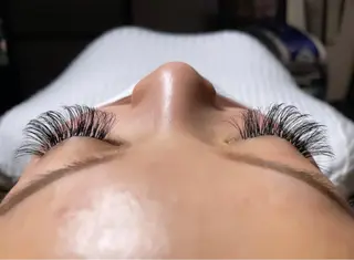 SESUNNY セサニー　SEIRAのマツエク・マツパデザイン