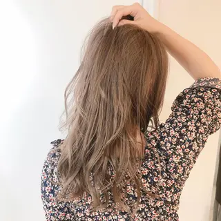 ロング 🍀ブリーチ/艶カラ ー🍀 コイケのヘアスタイル