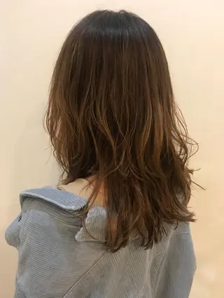 セミロング パーマ ニュアンスヘア☆樋口 希世☆のヘアスタイル