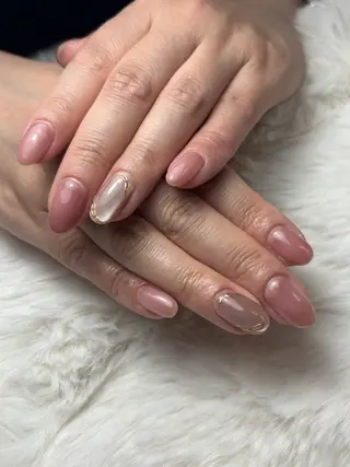 ネイル 三本 綾奈のネイルデザイン