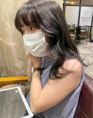 ミディアム ayaka 髪質改善レイヤー艶髪のヘアスタイル