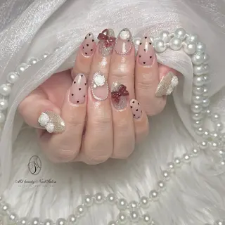 ネイル M2beauty Renaのネイルデザイン