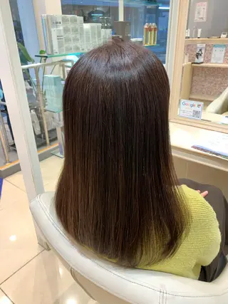 ミディアム ツヤ髪🌈髪質改善 🌈ナカゴシのヘアスタイル