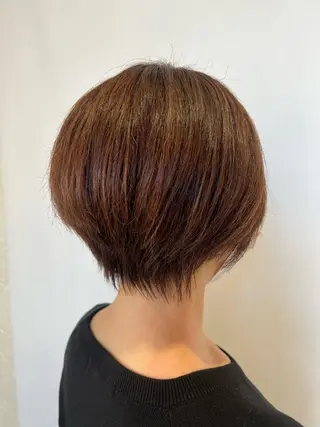 ショート カラー QUATRO ほたかのヘアスタイル