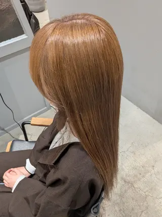 カラー ロング 古屋 美春のヘアスタイル