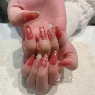 ネイル ecrin エクラン Haruka🌼のネイルデザイン