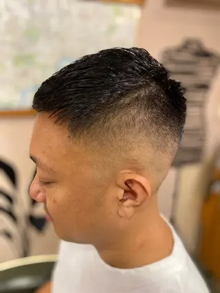 ショート メンズ メンズ専門💈シェー ビングOK👍宮林寛のヘアスタイル