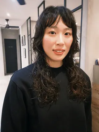 ロング パーマ GUESTs所属・優音 /YUi/パーマのヘアスタイル