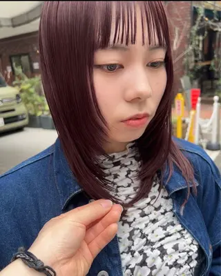 ミディアム 絶対可愛い暖色カラー 🌷うる艶✨山下七海のヘアスタイル