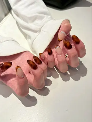 ネイル 石川 萌香のネイルデザイン