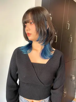 ミディアム 横山 奈央のヘアスタイル
