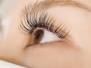 マツエク・マツパ eyelash＆nailstudio BeautyA×Re:NaiL所属・🫧eyesalon Beauty A🫧のマツエク・マツパデザイン
