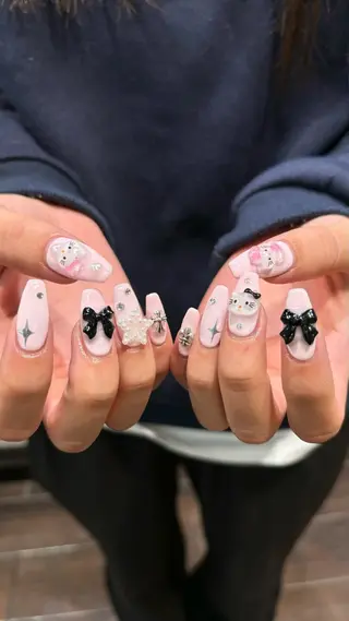 ネイル 個性派ネイル /コトミ🐸のネイルデザイン