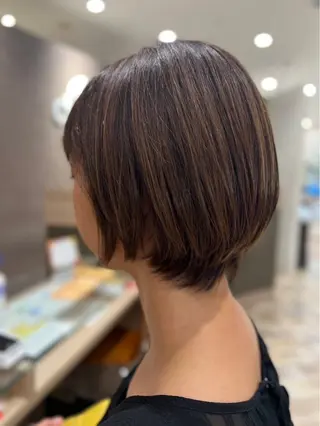 ショート イシカワ ユウタのヘアスタイル