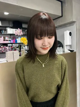 ミディアム 原田 朱里のヘアスタイル