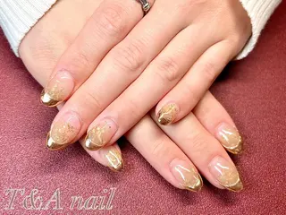 ミディアム ネイル T&A nailのネイルデザイン