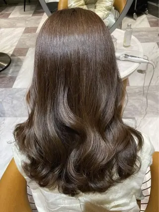 ロング カラー ハイトーン×透明感 たけるのヘアスタイル