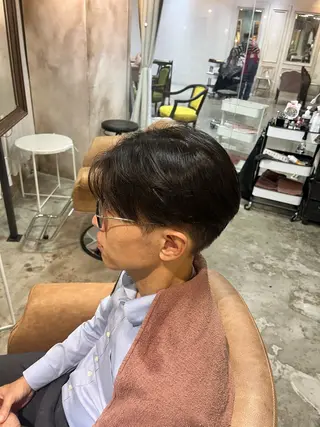 ミディアム パーマ 秋葉 玲唯のヘアスタイル