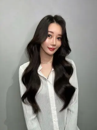 ロング カラー etora 渋谷所属・ワンホンヘア🇨🇳 髪質改善/itaruのヘアスタイル