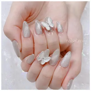 ネイル ＶＩＶＩ nailsalonのネイルデザイン