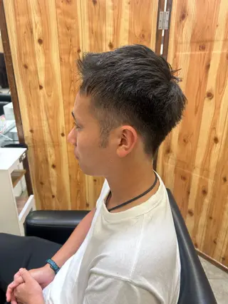 メンズ ウラン元町所属・坂爪 智哉のヘアスタイル