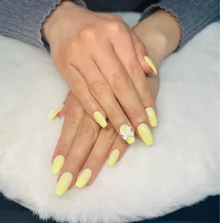 ミディアム 高橋みい 【Jrネイリスト】のネイルデザイン