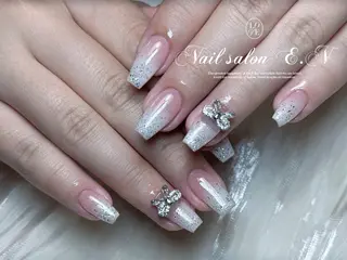 ネイル E.N🦋 長さ出し/持ち込みのネイルデザイン